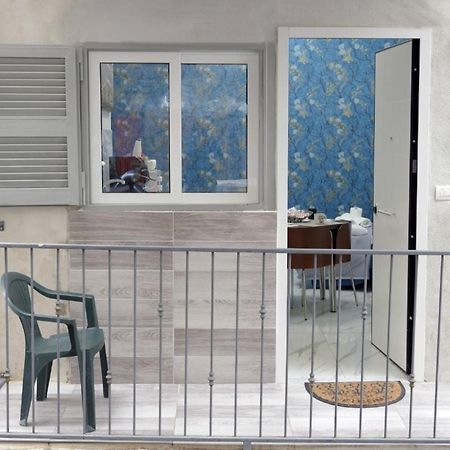 Rebby Home Napoli Bagian luar foto