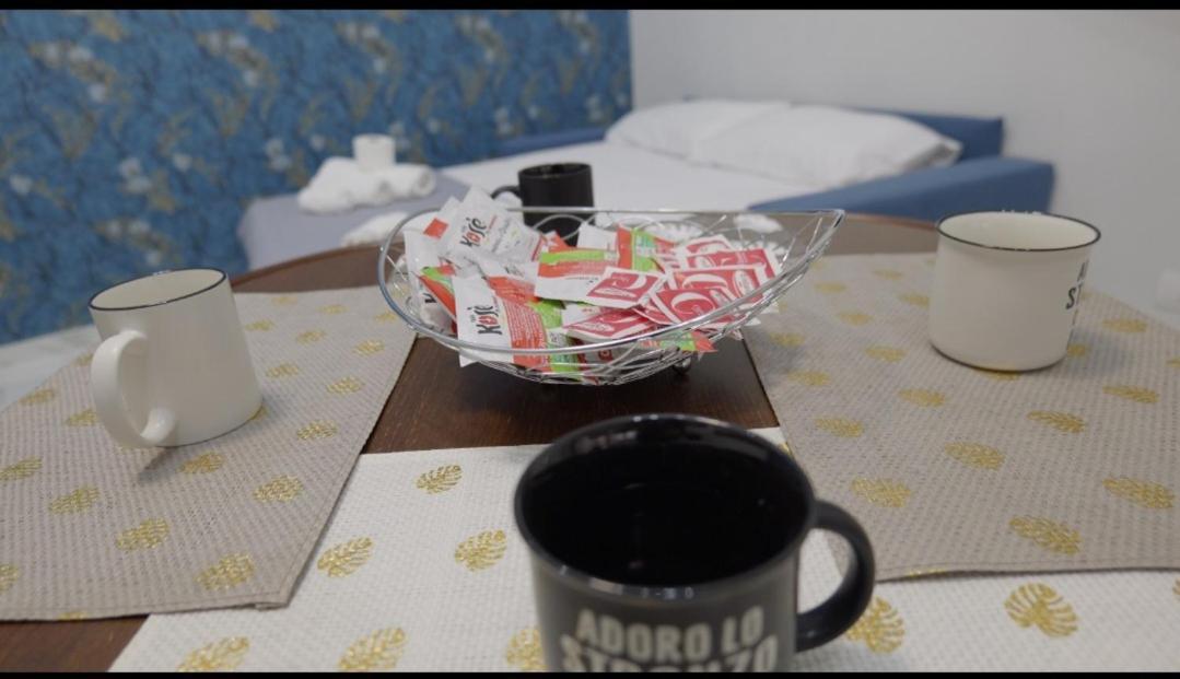 Rebby Home Napoli Bagian luar foto