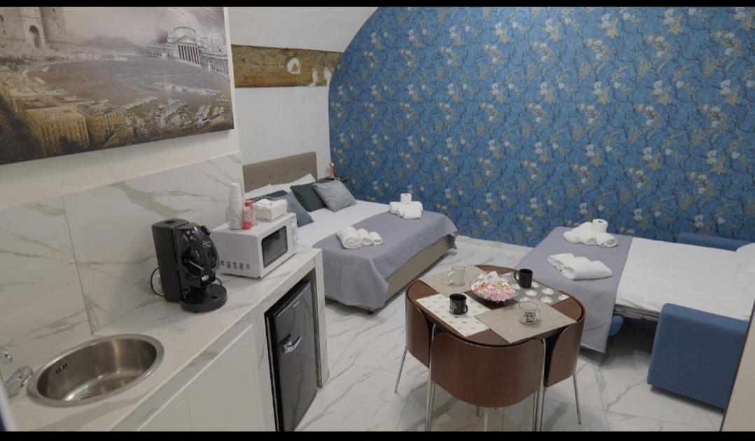 Rebby Home Napoli Bagian luar foto