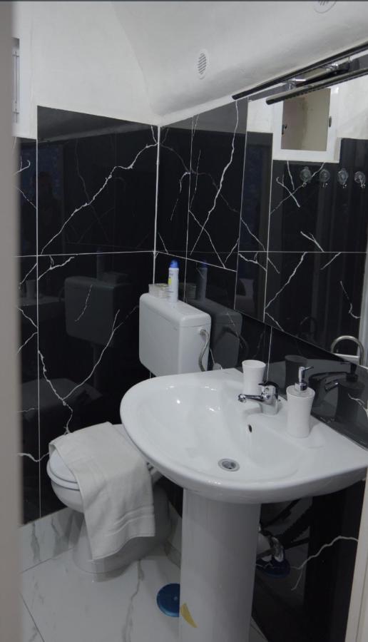 Rebby Home Napoli Bagian luar foto